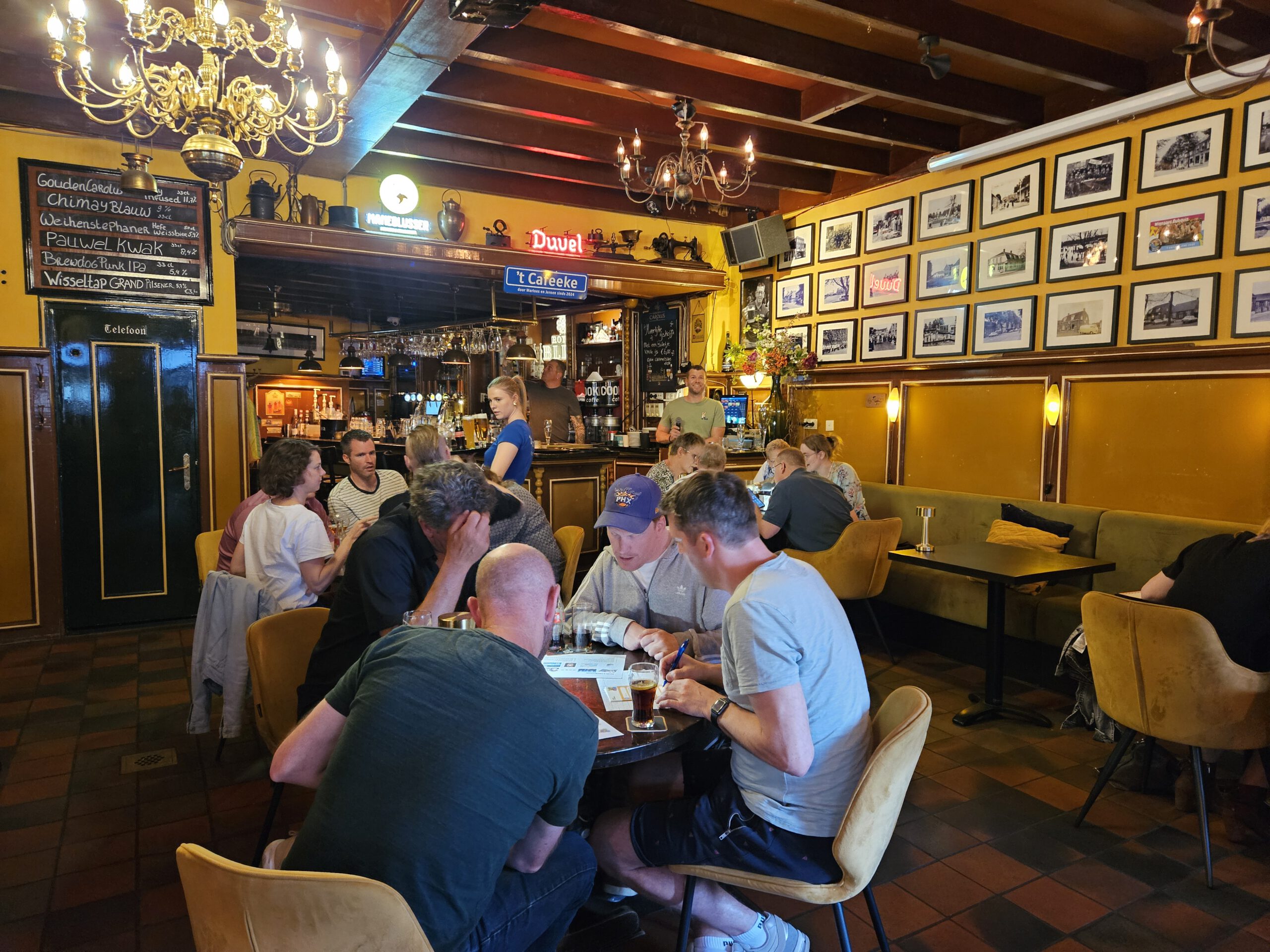 pubquiz-kroeg-tcafeeke-gezelligheidsdieren-uden-café-quiz-gezellig-brabant