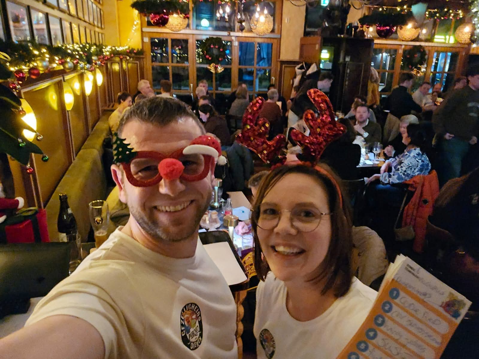 Foute-kerst-PubQuiz-Gezelligheidsdieren-kerstborrel-teamuitje-bedrijfsuitje